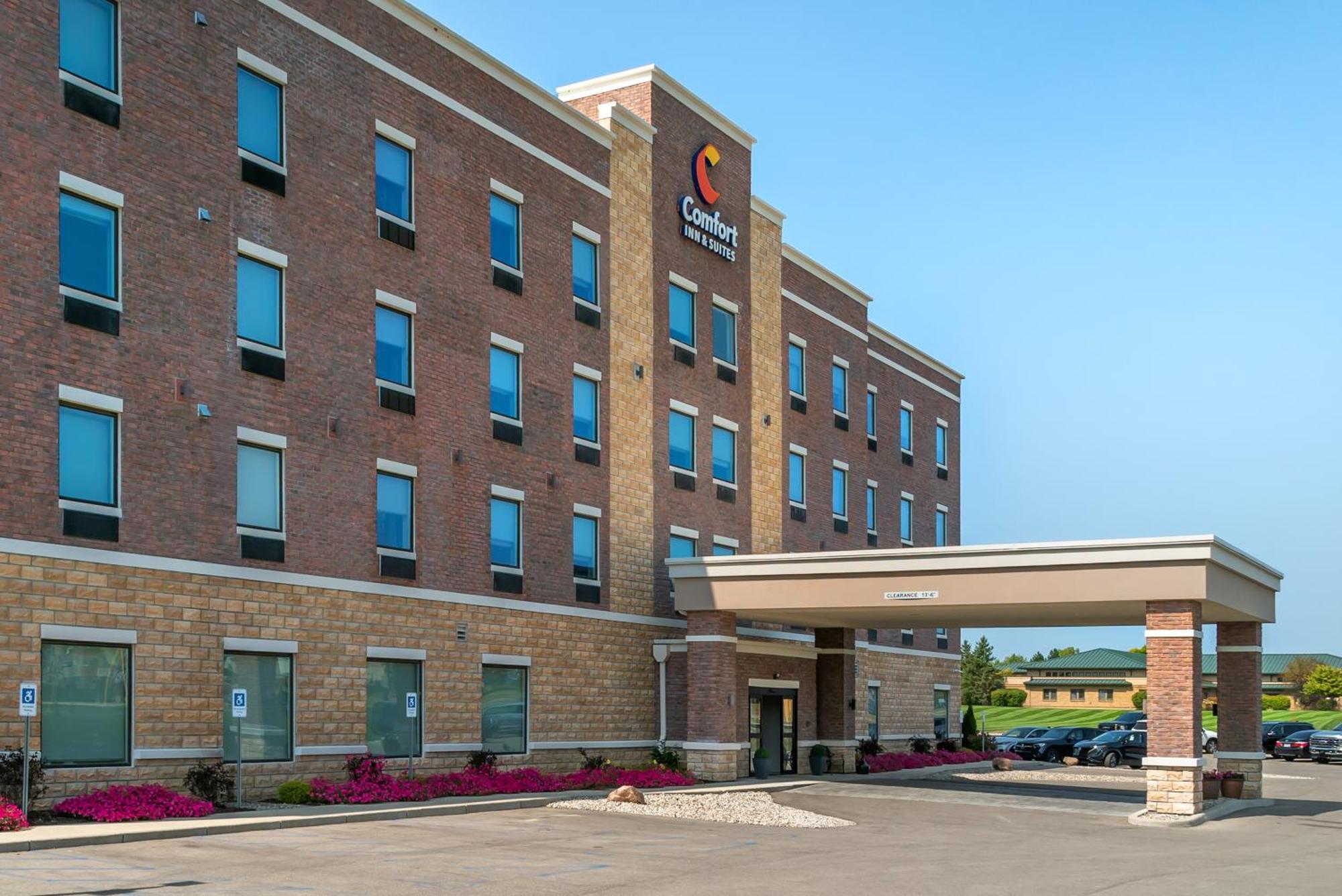 Comfort Inn & Suites Adrian Εξωτερικό φωτογραφία