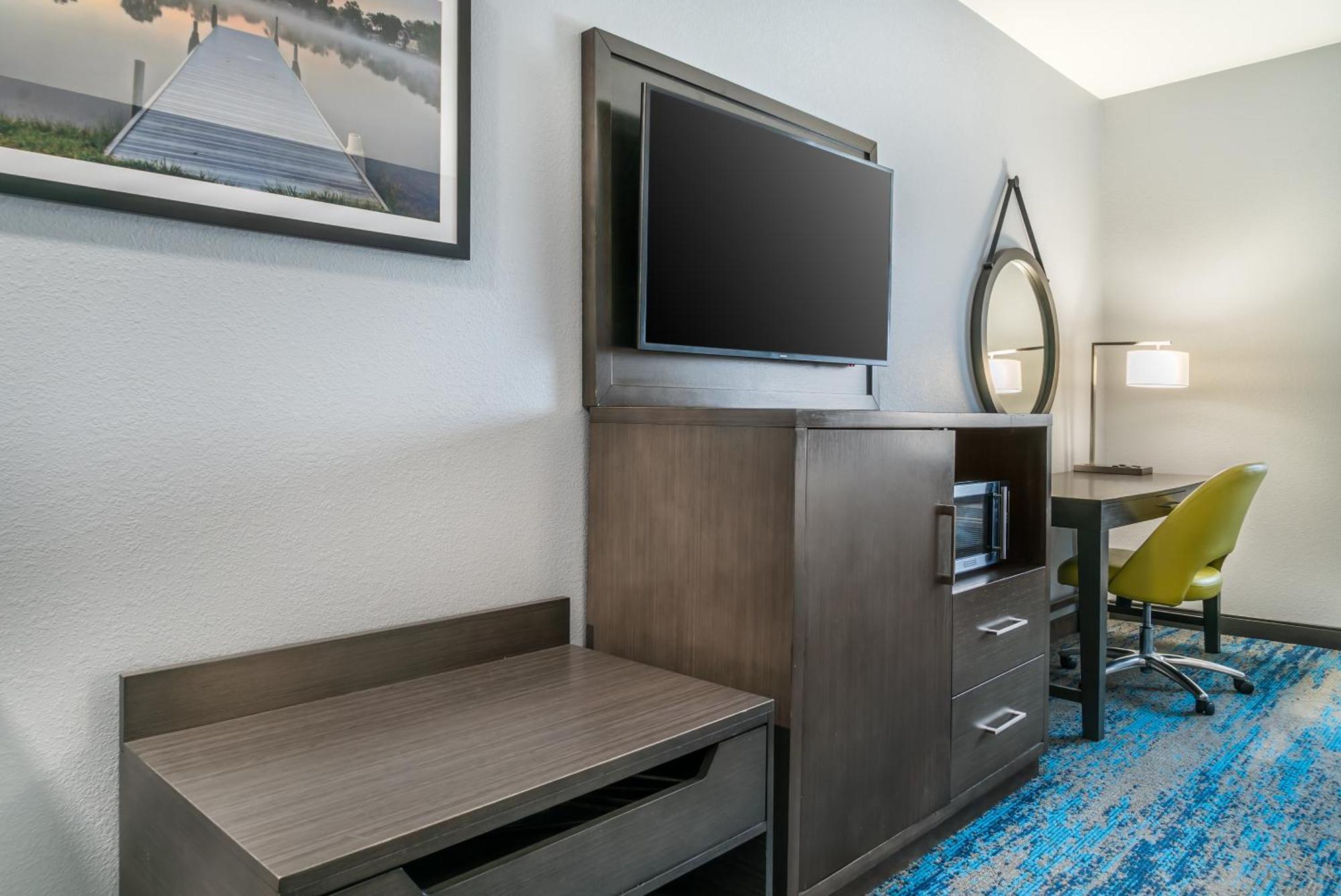 Comfort Inn & Suites Adrian Εξωτερικό φωτογραφία