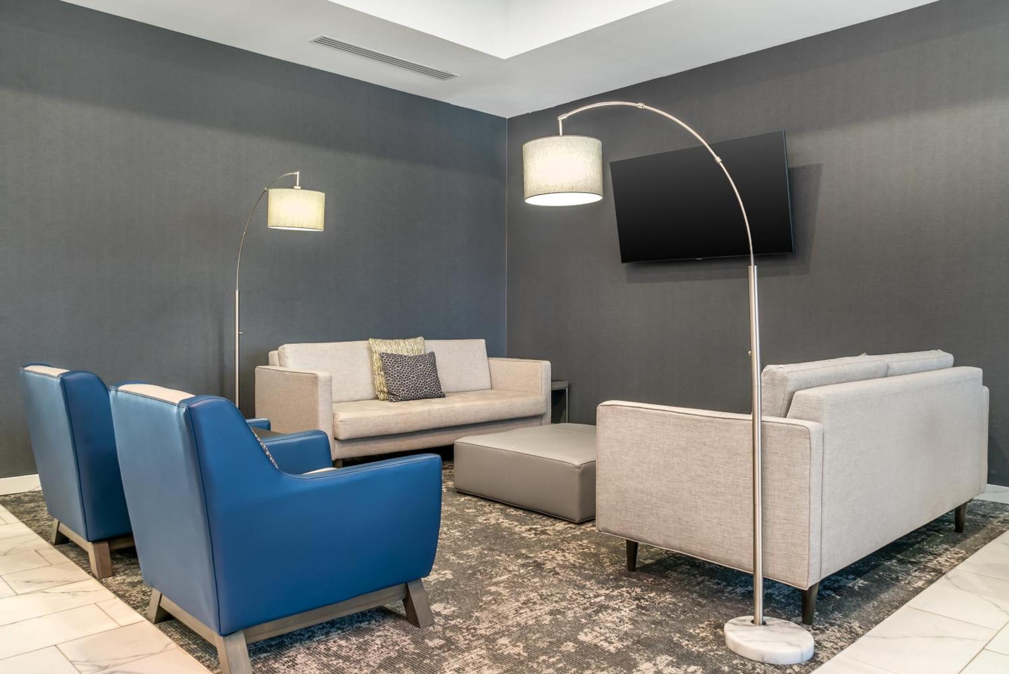 Comfort Inn & Suites Adrian Εξωτερικό φωτογραφία